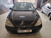 Usado Ford Focus Trend 100 CV (73 kW) 2003 Negro Berlina