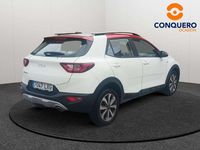 Usado Kia Stonic 84 CV (61 kW) 2022 Rojo SUV