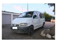 Usado Nissan Cargo 75 CV (55 kW) 2001 Blanco Familiar