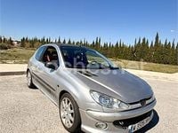 Usado Peugeot 206 GTi 138 CV (101 kW) 2000 Gris / plata Berlina
