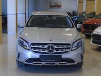 Käytetty Mercedes GLA200 Urban 136 HP (100 kW) 2017 Harmaa Katumaasturi