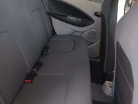 Usado Renault Zoe Intens 64 kW (88 CV) 2015 Blanco Utilitario