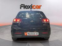 Usado Kia Rio 101 CV (74 kW) 2020 Negro Berlina