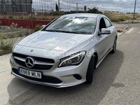 Usado Mercedes CLA180 122 CV (89 kW) 2017 Gris / plata Berlina