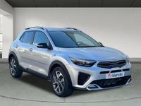 Usado Kia Stonic GT-Line 100 CV (73 kW) 2024 Plateado SUV