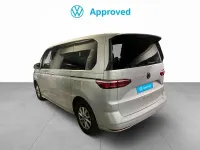 Usado VW Multivan 150 CV (110 kW) 2025 Gris / plata Monovolumen