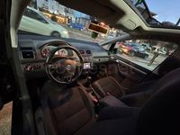 Usado VW Touran Advance 110 CV (80 kW) 2015 Negro Monovolumen