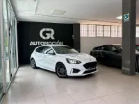 Usado Ford Focus ST-Line 125 CV (91 kW) 2021 Blanco Berlina