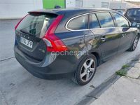 Usado Volvo V60 Summum 115 CV (84 kW) 2012 Negro Familiar