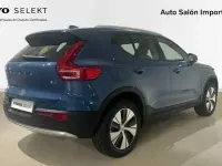 Usado Volvo XC40 Core 2023 Azul SUV
