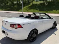 Usado VW Eos 140 CV (102 kW) 2007 Blanco Descapotable