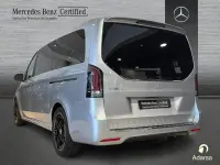 Käytetty Mercedes V250 Style 190 HP (139 kW) 2025 Musta Tila-auto