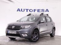 Usado Dacia Sandero Stepway 90 CV (66 kW) 2017 Gris Utilitario