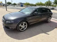 Usado Audi A4 241 CV (177 kW) 2008 Gris Familiar