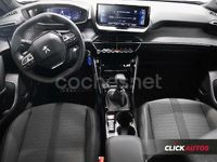 Usado Peugeot 2008 Allure 100 CV (73 kW) 2023 Gris SUV