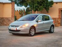Usado Peugeot 307 110 CV (80 kW) 2003 Gris Utilitario