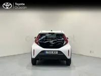 Usado Toyota Aygo X Play 72 CV (52 kW) 2024 Blanco SUV