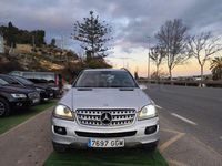 Usado Mercedes ML320 224 CV (164 kW) 2008 Gris / plata SUV