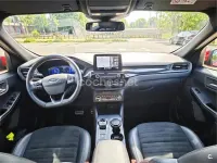 Usado Ford Kuga ST-Line X 225 CV (165 kW) 2020 Granate SUV