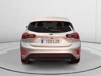 Usado Ford Focus ST-Line 155 CV (114 kW) 2022 Gris / plata Berlina