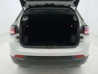 Usado Jeep Compass Altitude 131 CV (96 kW) 2025 Blanco SUV