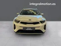 Usado Kia Stonic 100 CV (73 kW) 2022 Blanco SUV