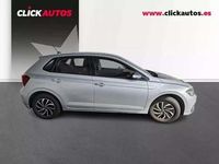 Usado VW Polo 95 CV (69 kW) 2025 Plateado Utilitario