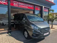 Usado Ford Tourneo Titanium 130 CV (95 kW) 2022 Gris / plata Monovolumen