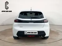 Usado Peugeot 208 Active 102 CV (75 kW) 2021 Blanco Utilitario