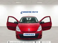 Usado Renault Clio II Expression 75 CV (55 kW) 2011 Granate Berlina