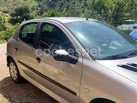 Usado Peugeot 206 70 CV (51 kW) 2005 Gris / plata Berlina