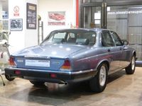 Usado Jaguar XJ6 Sovereign 204 CV (150 kW) 1986 Azul Berlina