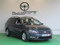 Usado VW Passat Advance 105 CV (77 kW) 2013 Gris / plata Berlina