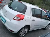 Usado Renault Clio Expression 86 CV (63 kW) 2010 Blanco Utilitario