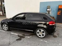 Usado Audi A3 Attraction 140 CV (102 kW) 2006 Negro Utilitario