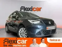 Usado Seat Arona Style 110 CV (80 kW) 2023 Azul SUV
