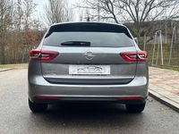 Usado Opel Insignia Innovation 136 CV (100 kW) 2020 Gris / plata Familiar