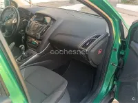 Usado Ford Focus 115 CV (84 kW) 2014 Verde Berlina