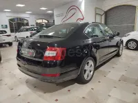 Usado Skoda Octavia GreenLine 110 CV (80 kW) 2016 Negro Familiar