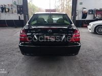 Usado Mercedes E220 Elegance 150 CV (110 kW) 2006 Negro Berlina