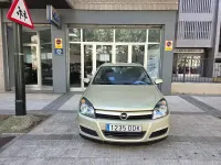 Usado Opel Astra Enjoy 105 CV (77 kW) 2004 Amarillo Berlina