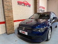 Usado VW Golf VIII Life 115 CV (84 kW) 2021 Azul Berlina