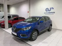Usado Renault Kadjar Zen 140 CV (102 kW) 2019 Azul SUV