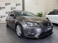 Usado Seat Leon FR 150 CV (110 kW) 2020 Gris / plata Berlina