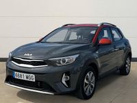 Usado Kia Stonic 100 CV (73 kW) 2023 Gris SUV