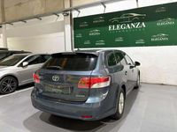 Usado Toyota Avensis Advance 147 CV (108 kW) 2010 Azul Familiar