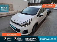 Usado Kia Rio 75 CV (55 kW) 2015 Blanco Utilitario