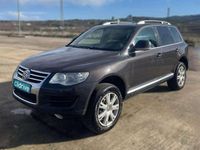 Usado VW Touareg 239 CV (175 kW) 2007 Gris SUV