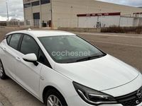 Usado Opel Astra Business 110 CV (80 kW) 2017 Blanco Berlina