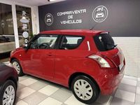 Usado Suzuki Swift 95 CV (69 kW) 2013 Rojo Utilitario